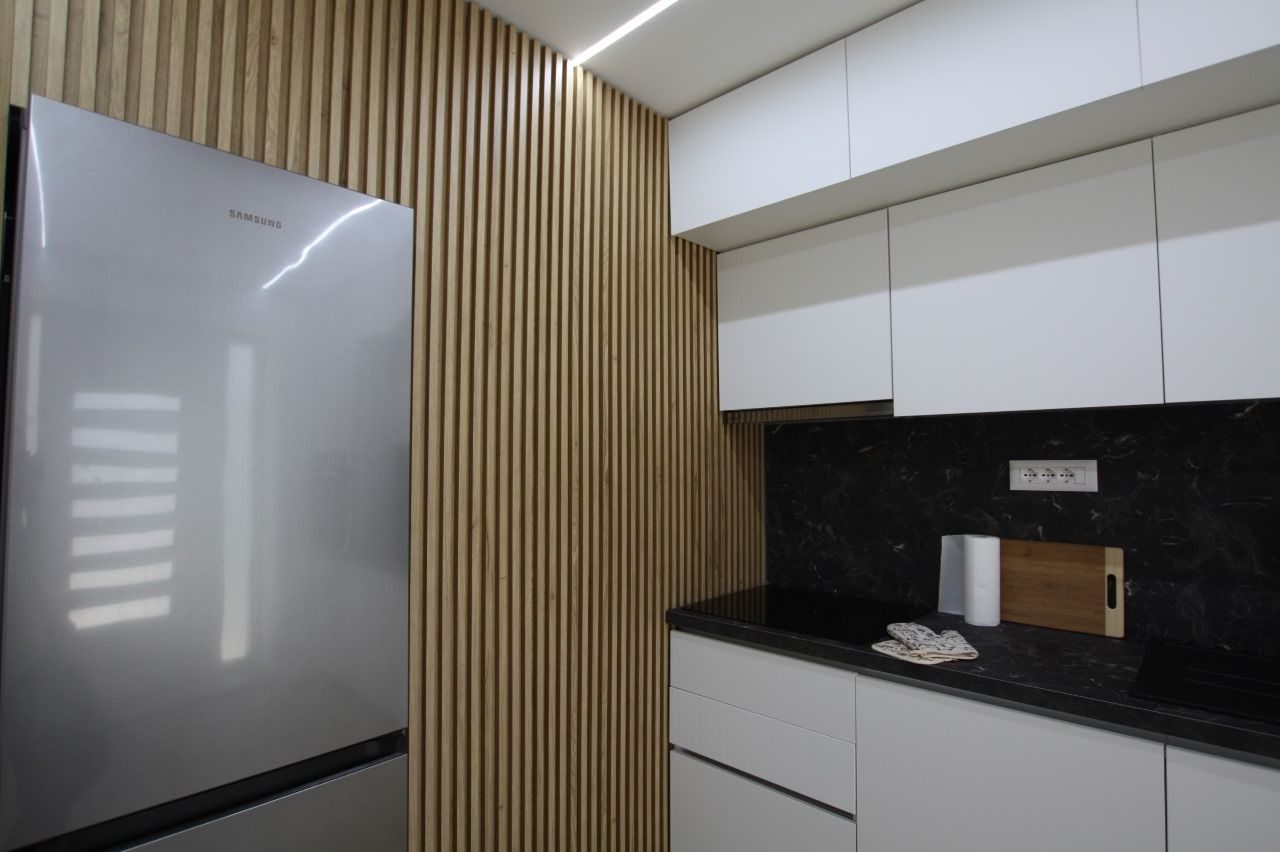 Jepet me qera super Apartament mbrapa Vodafonit 21 Dhjetori
55000 leke ne muaj
Super arredim
Cdo gje - 2