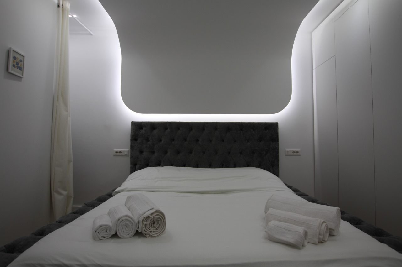 Jepet me qera super Apartament mbrapa Vodafonit 21 Dhjetori
55000 leke ne muaj
Super arredim
Cdo gje - 8