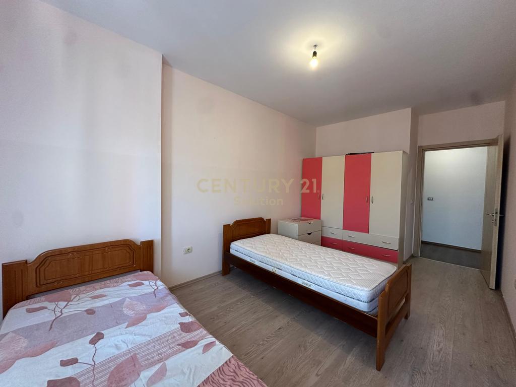 JEPET ME QIRA APARTAMENT 2+1, YZBERISHT 480 € /Muaj - 6