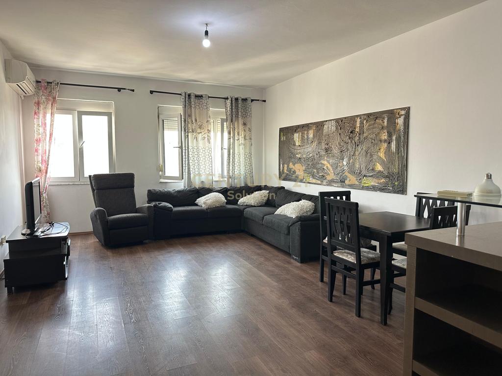 JEPET ME QIRA APARTAMENT 2+1, YZBERISHT 480 € /Muaj - 4