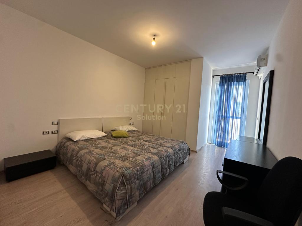JEPET ME QIRA APARTAMENT 2+1, YZBERISHT 480 € /Muaj - 2