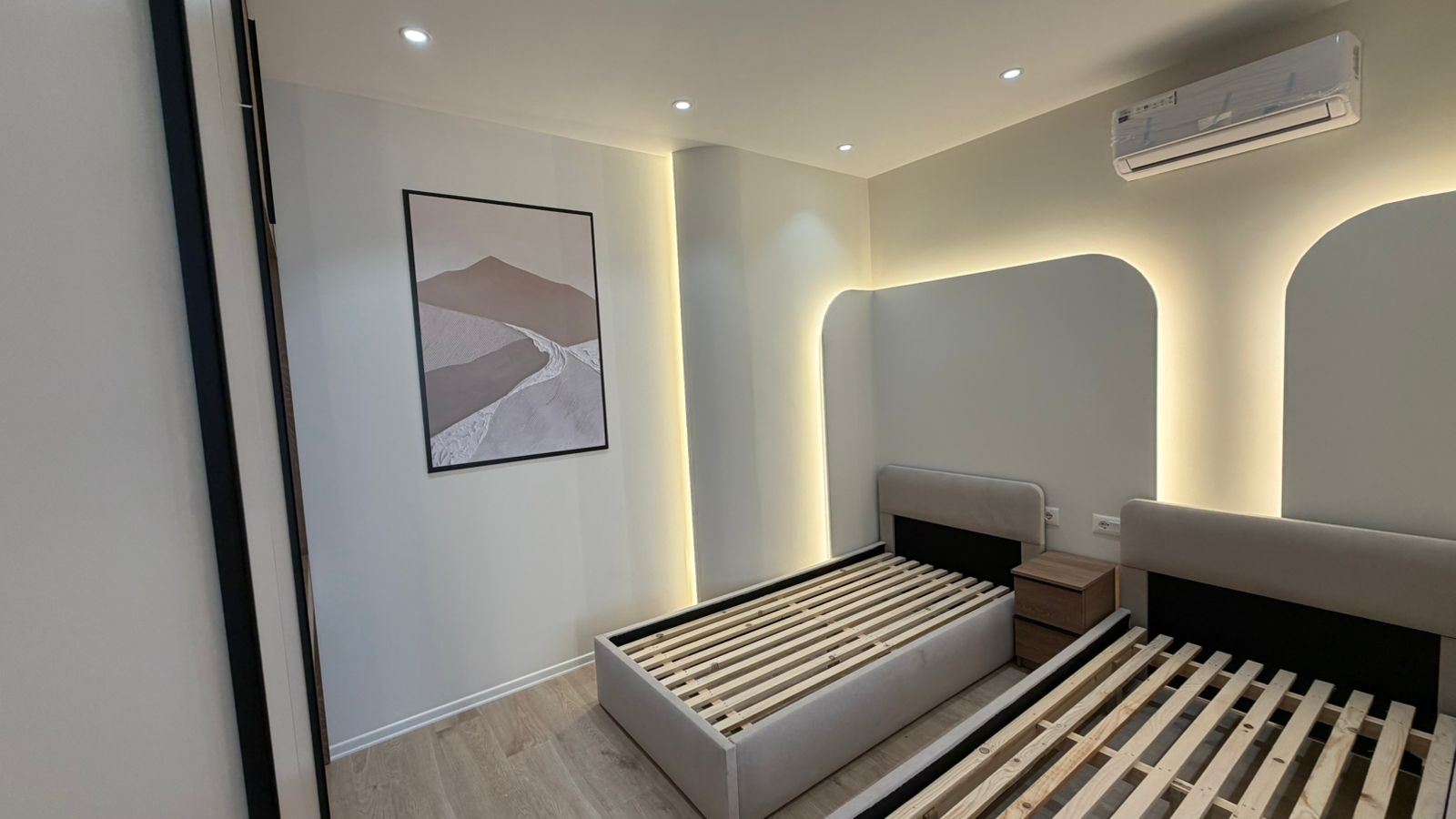 🏡✨ JEPET ME QIRA APARTAMENT 2+1 – 21 DHJETORI, TIRANË ✨ - 7