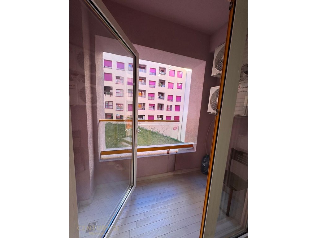 Jepet me qera apartament 1+1+1 post parkimi,Rezidenca Kadiu! 450 € /Muaj - 5