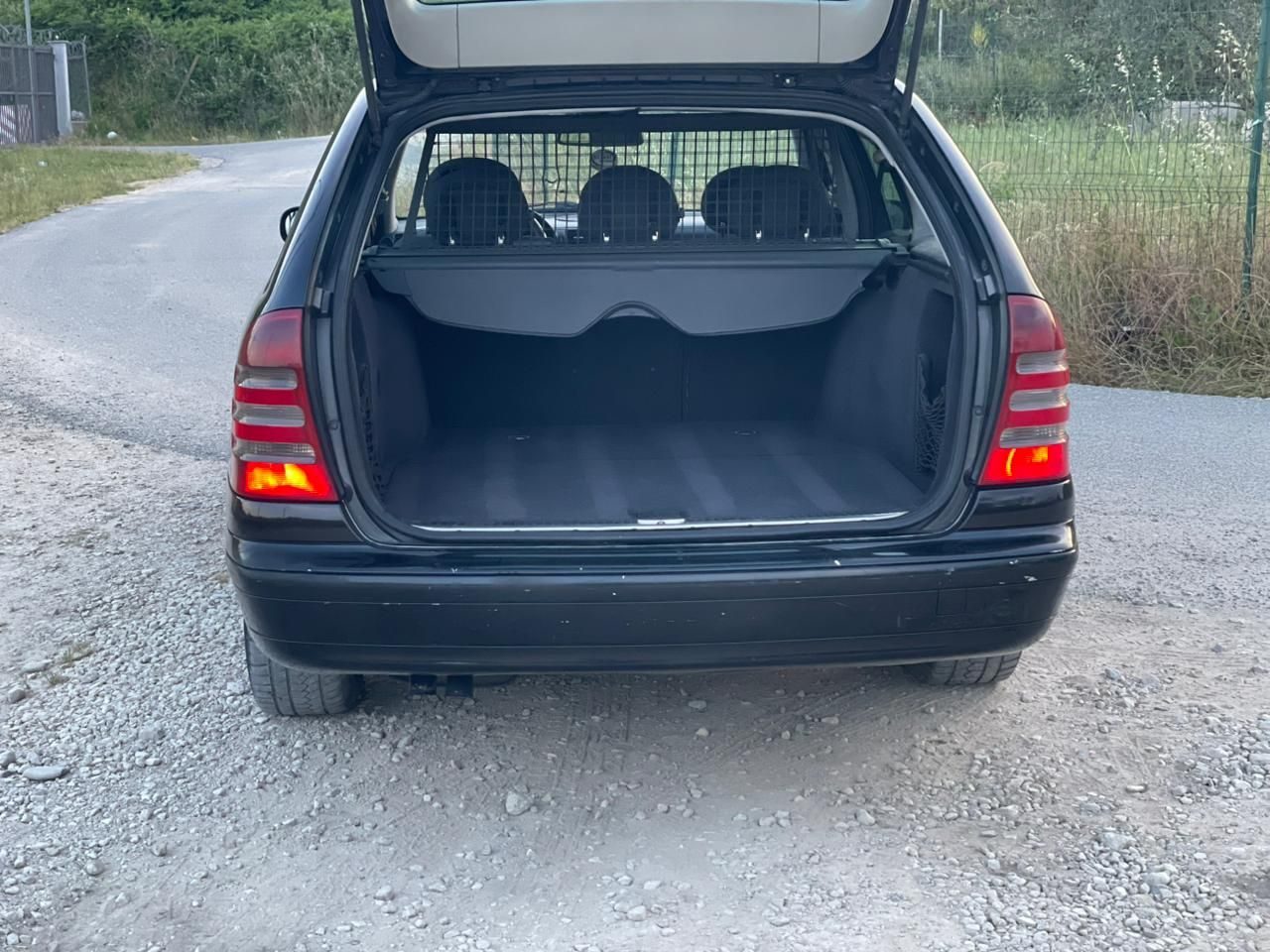 OKAZION 🔥🔥
Shitet Mercedes Benz C220 - 4