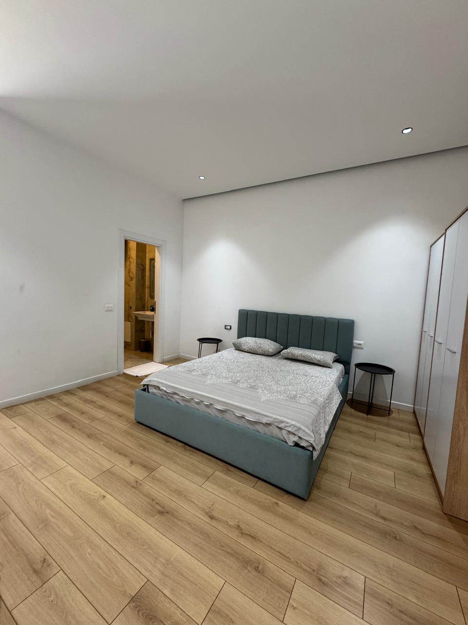 Apartament 2+1+2 me qira tek Square 21!! - 5