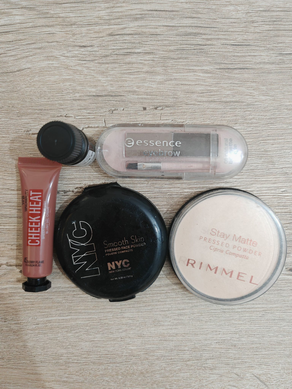 set makeupi 5 mijë lek