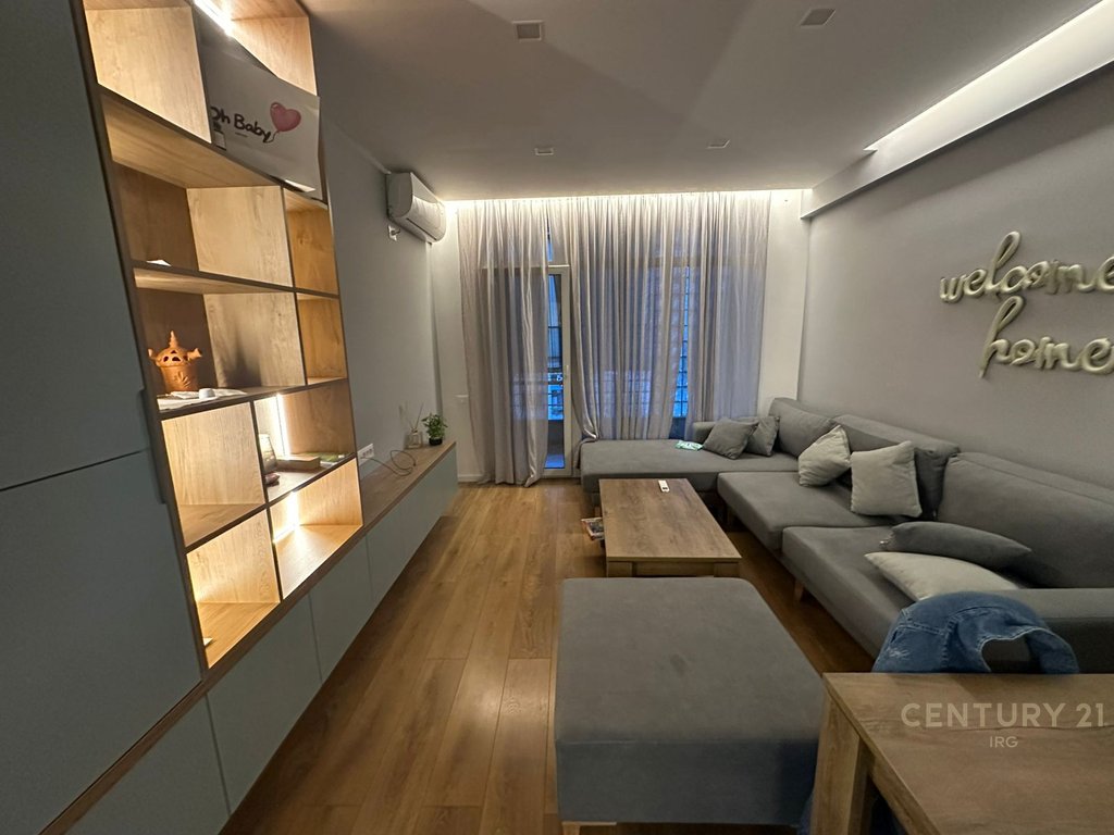 APARTAMENT ME QIRA 1+1 TEK KOMUNA E PARISIT! - 5