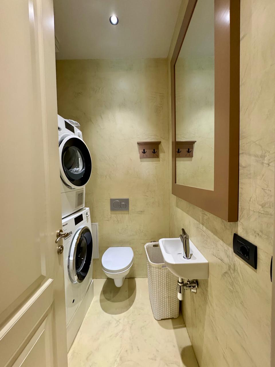 Jepet me qira apartament 2+1+Post Parkimi tek Ambasador 3!! - 8