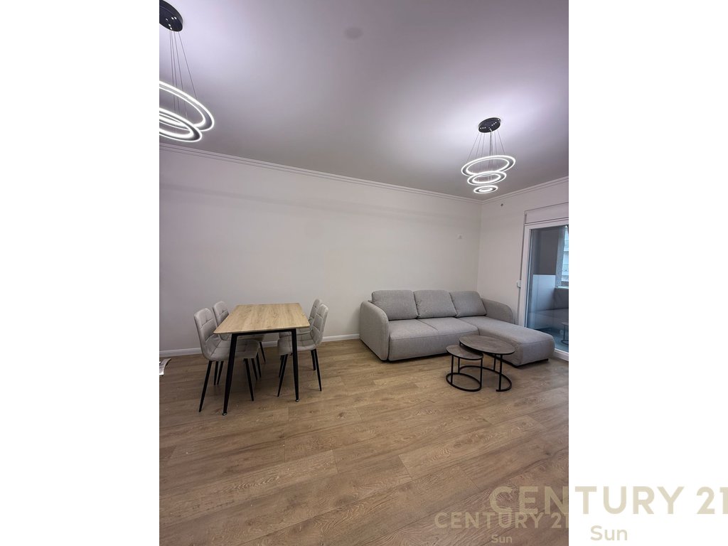Apartament 1+1 Per Qera NE KOMUNEN E PARISIT!