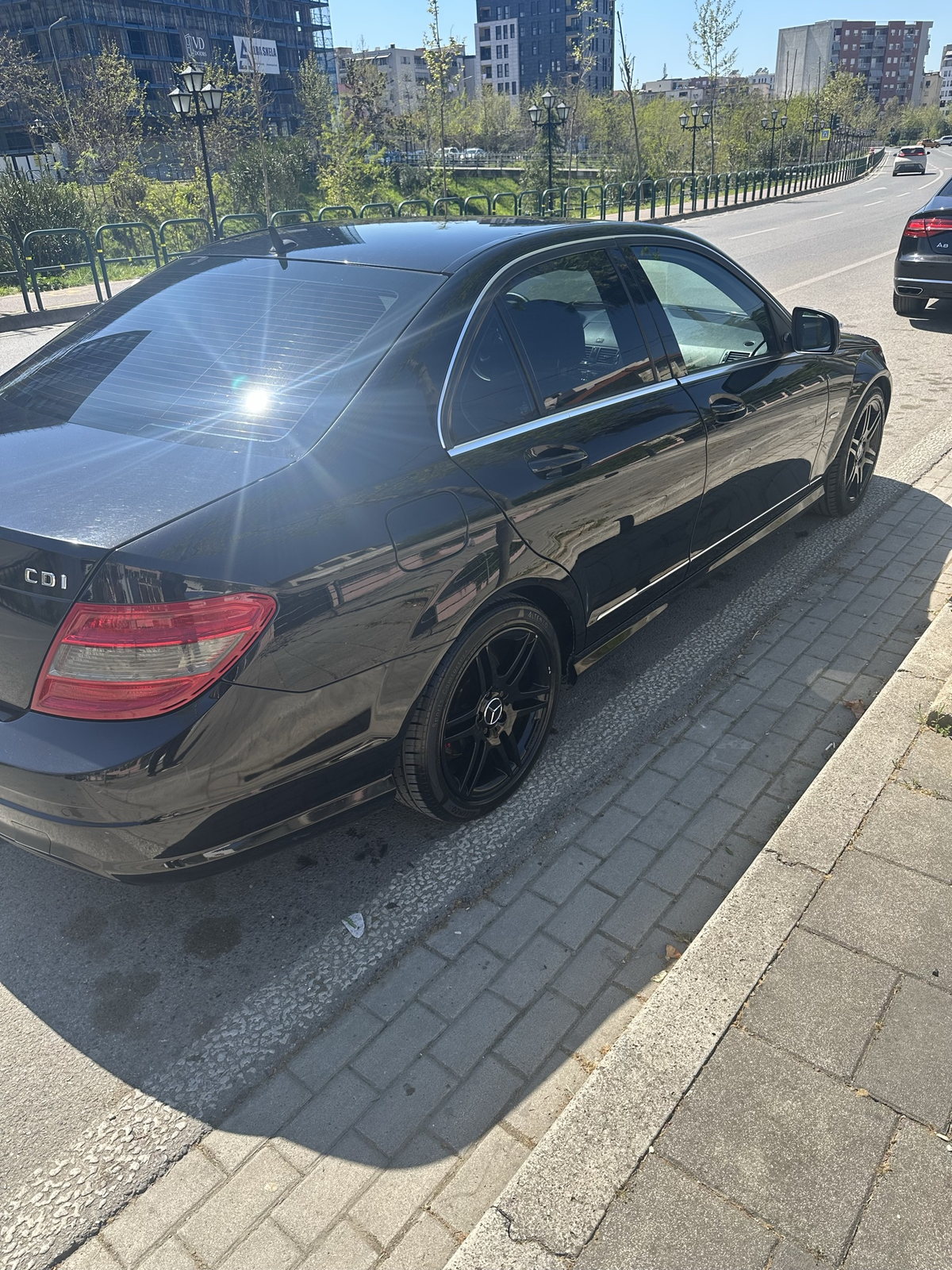 Shes mercedes benz - 9