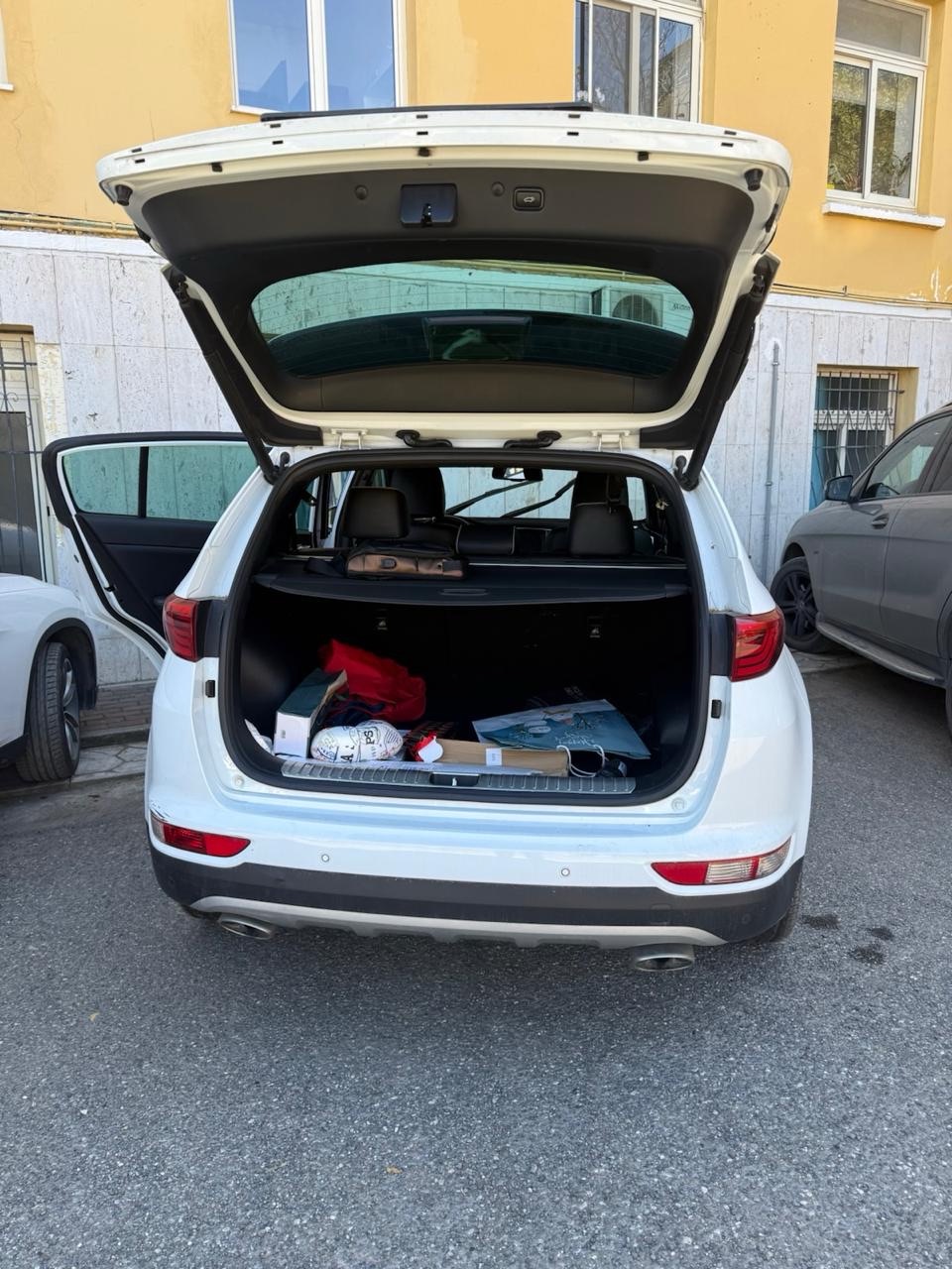 KIA SPORTAGE