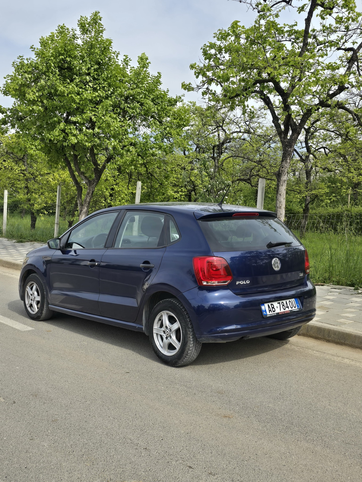 Volkswagen - 6