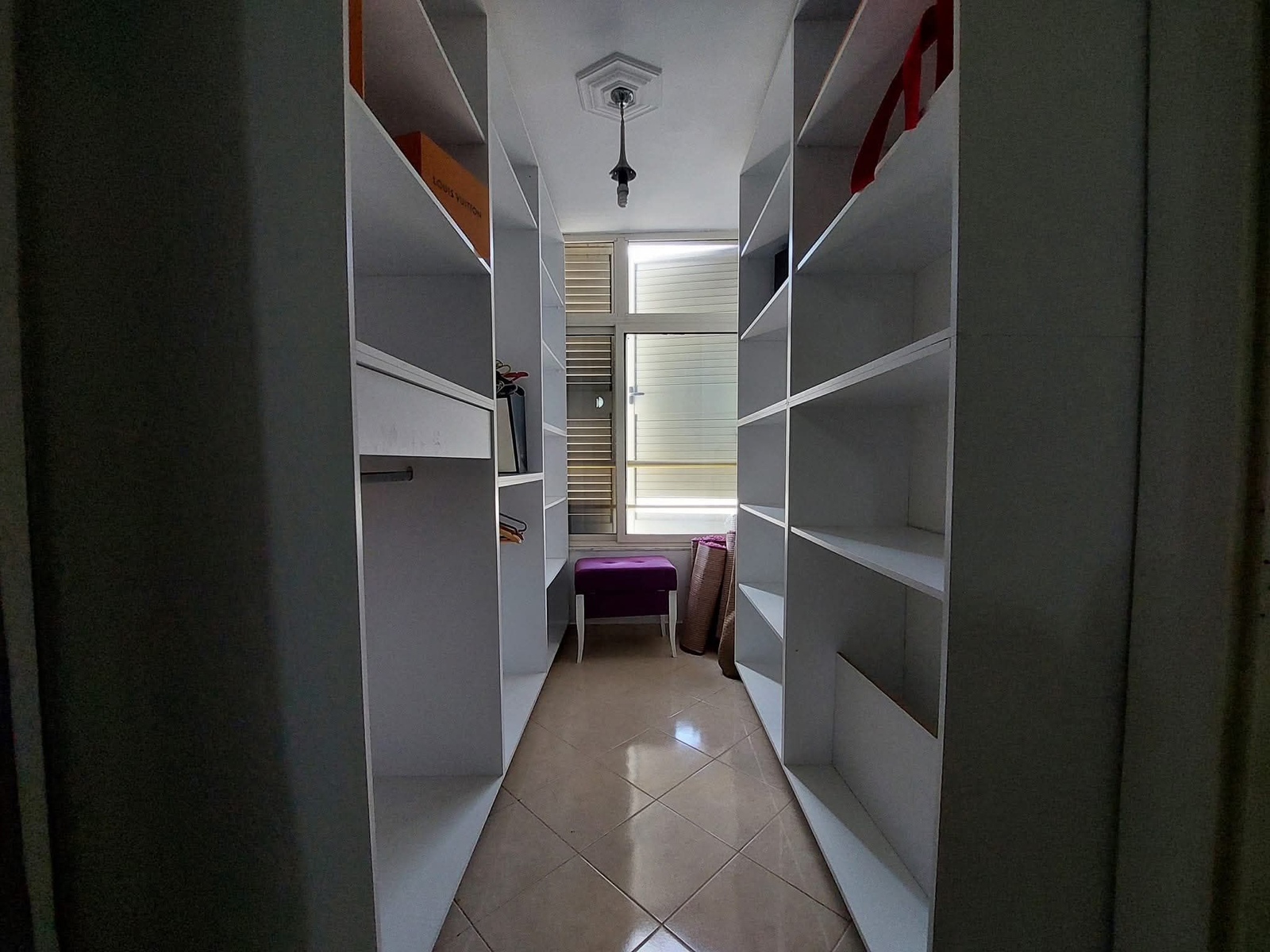 Shitet Apartament 2+1 + Garazh i Mbyllur për 2 Makina . Astir - 9