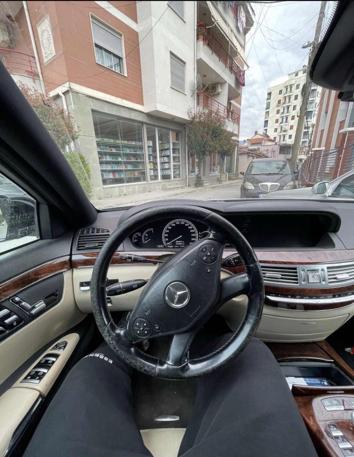 S-class 2010 - 4