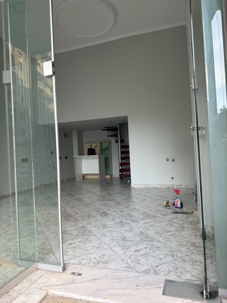 🏢 Shitet Ambient Biznesi Duplex pranë Concord Center - 2