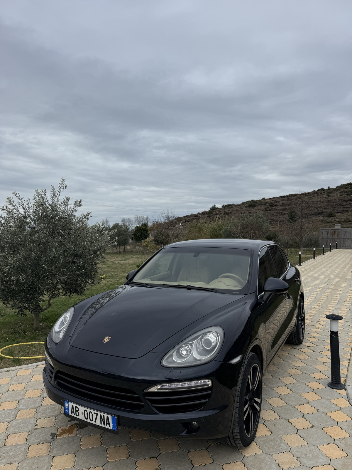 Porche Cayen - 1