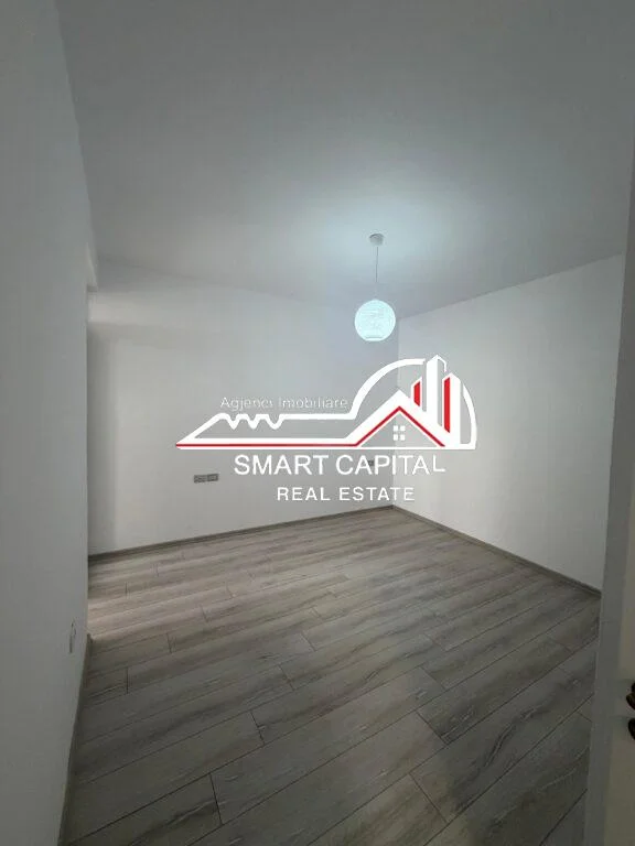 SHITET APARTAMENT 1+1 NË RRUGËN E CIPAJVE, VLORË! - 3