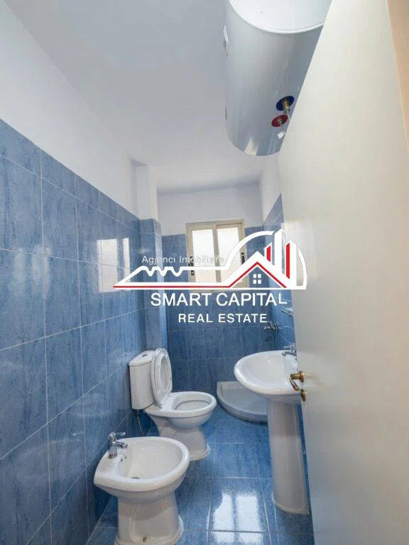 SHITET APARTAMENT 1+1 NË RRUGËN E CIPAJVE, VLORË! - 5