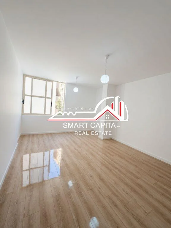 SHITET APARTAMENT 1+1 NË RRUGËN E CIPAJVE, VLORË! - 1