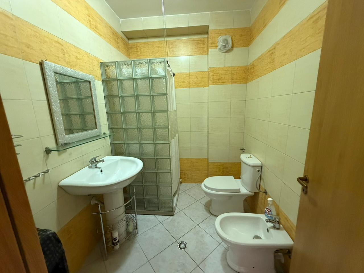 apartament 1+1 ne skele lungomare vlore - 2