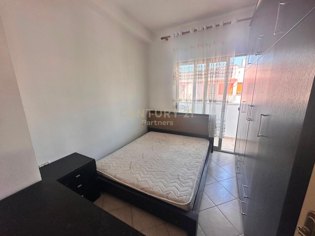 SHESIM APARTAMRNT 2+1 NE KOMBINAT TE RRUGA E QELQIT !! 118,000 € SHITET DHE ME KREDI - 4