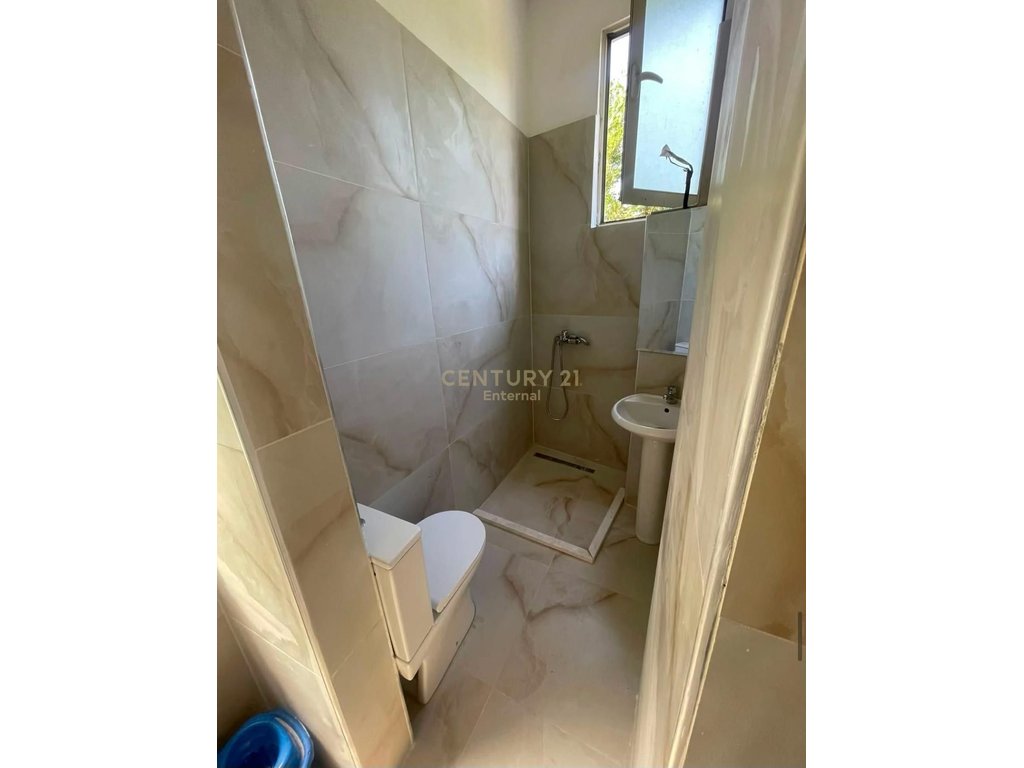 Apartament 1+1 me Qira te Kopshti Zoologjik 450 € /Muaj - 6