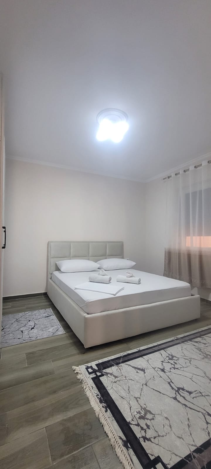 🏡✨ SHITET SHTËPI 2-KATËSHE + ÇATI PAPAFINGO – QENDËR, POGRADEC ✨ - 9