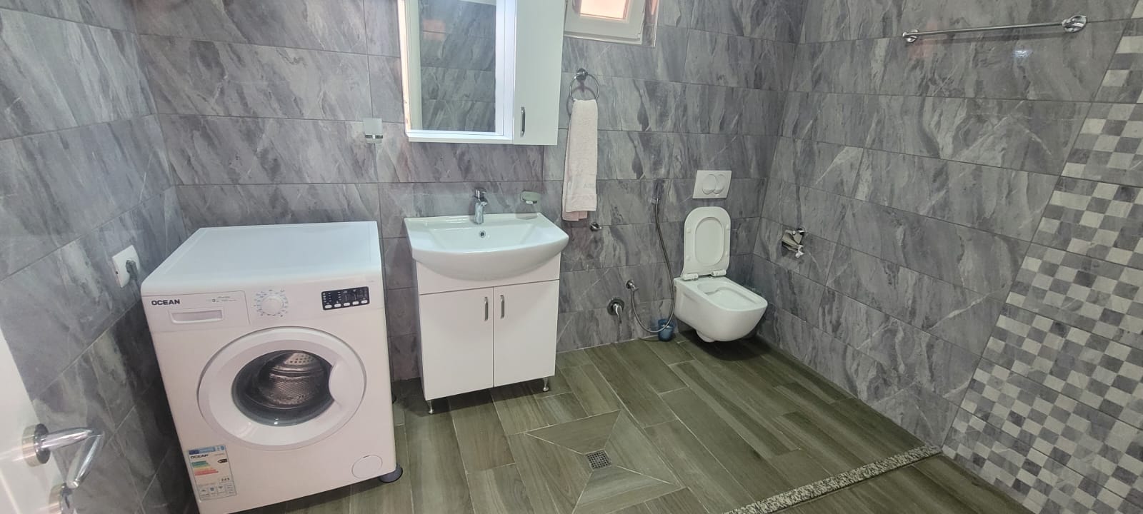 🏡✨ SHITET SHTËPI 2-KATËSHE + ÇATI PAPAFINGO – QENDËR, POGRADEC ✨ - 10