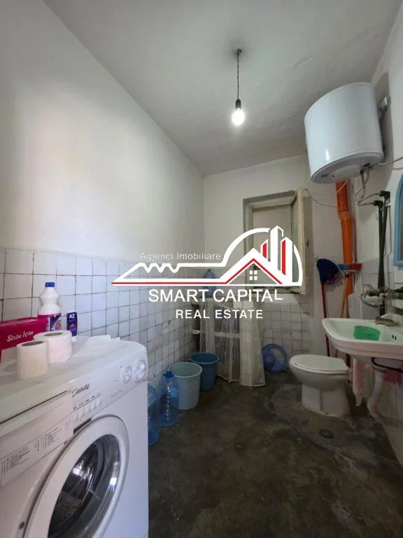 SHITET APARTAMENT 2+1 NË AFËRSI TË BIBLIOTEKËS “SHEVQET MUSARAJ”,VLORË! - 9