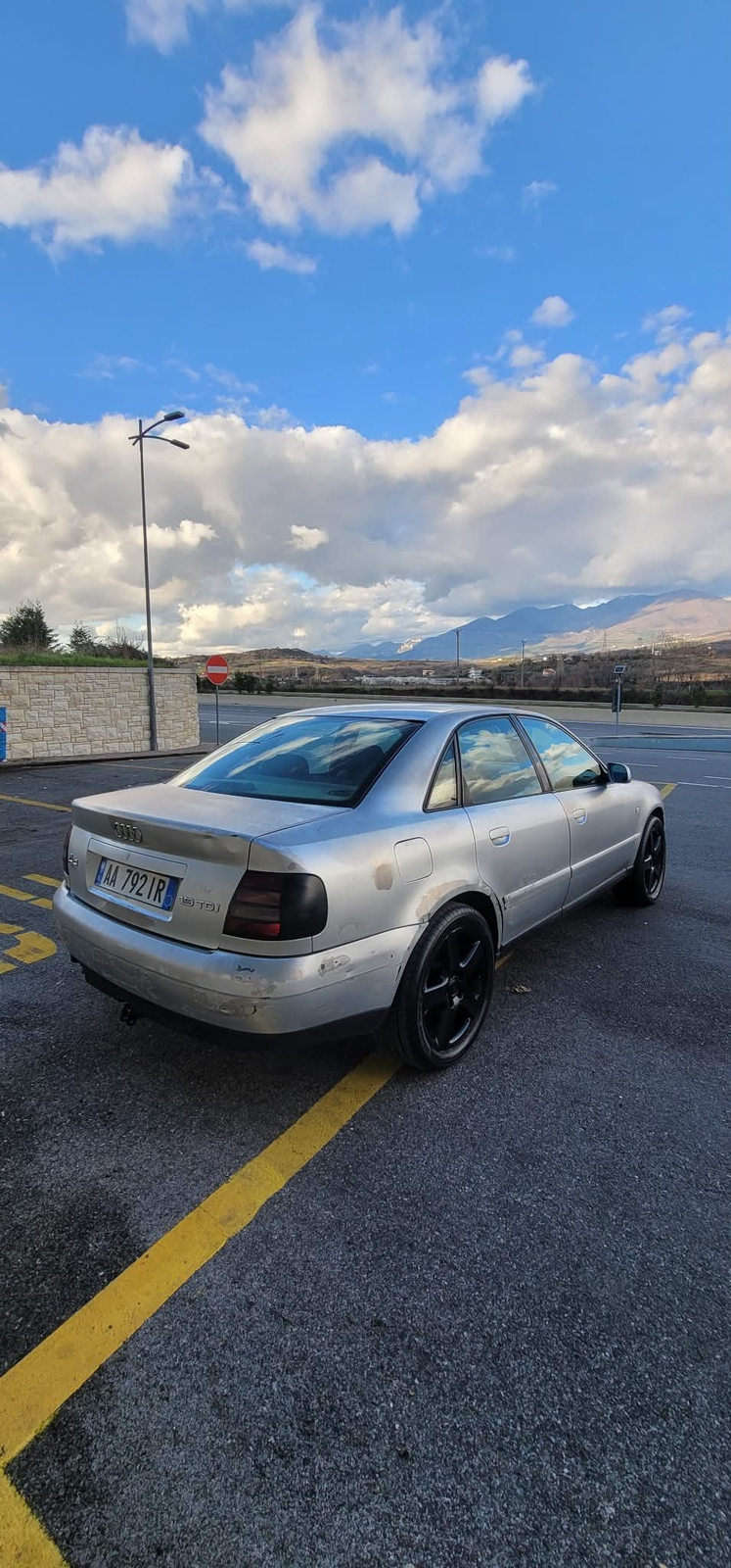 audi a4 1.9 naft - 3