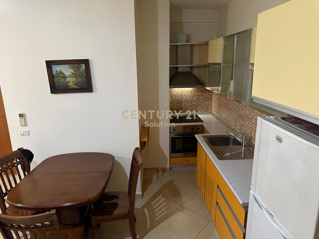 JEPET ME QIRA DUPLEX 1+1 TEK LULISHTJA E KOMUNES SE PARISIT! 500 € /Muaj - 3