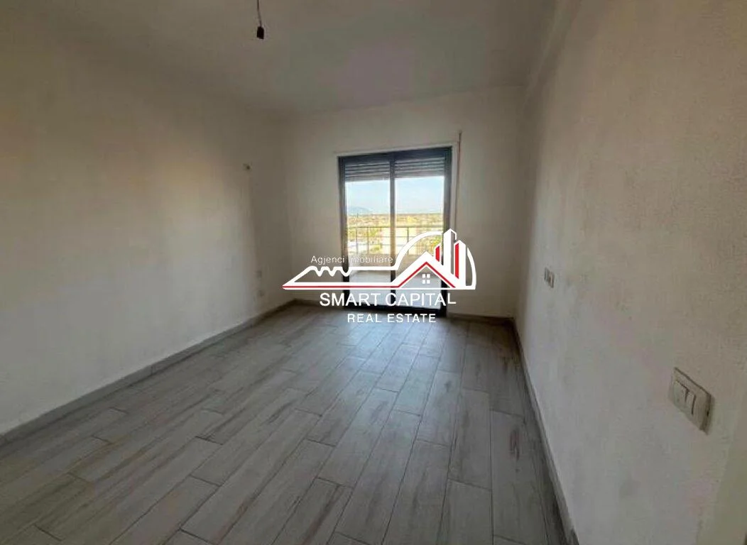 SHITET APARTAMENT 1+1 NË ZONËN E TRANSBALLKANIKES,PRANË PORCELANOSA,VLORË! - 8