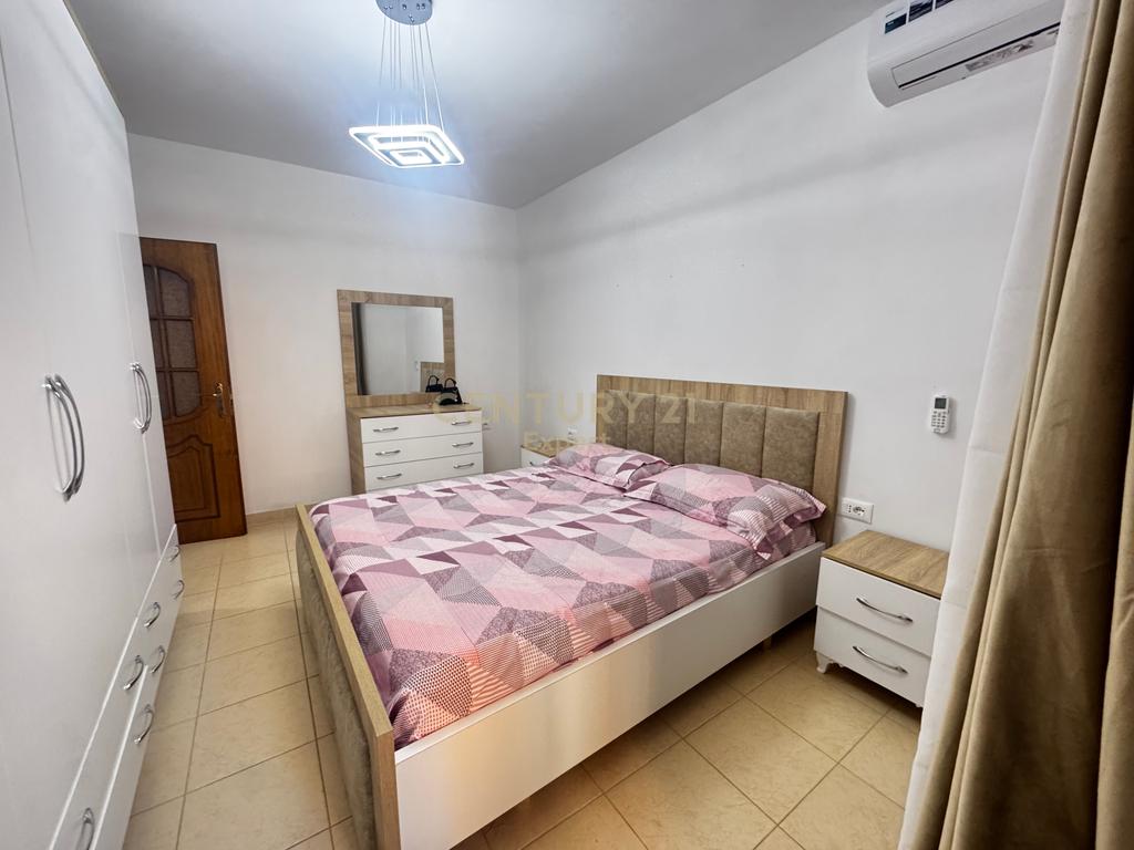 JAPIM ME QERA 2+1 TEK MINE PEZA 650 € /Muaj - 4
