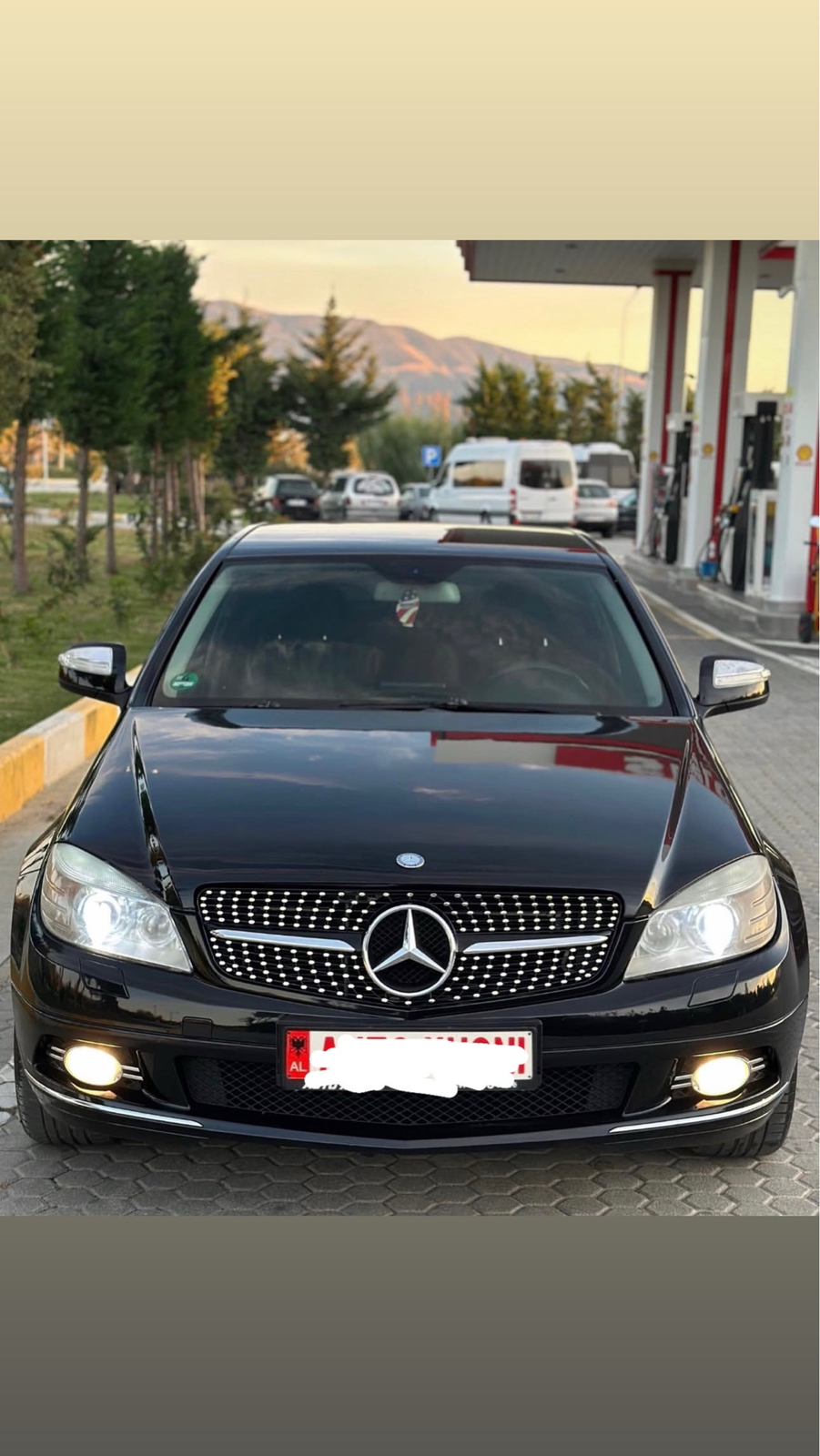 Shitet w204