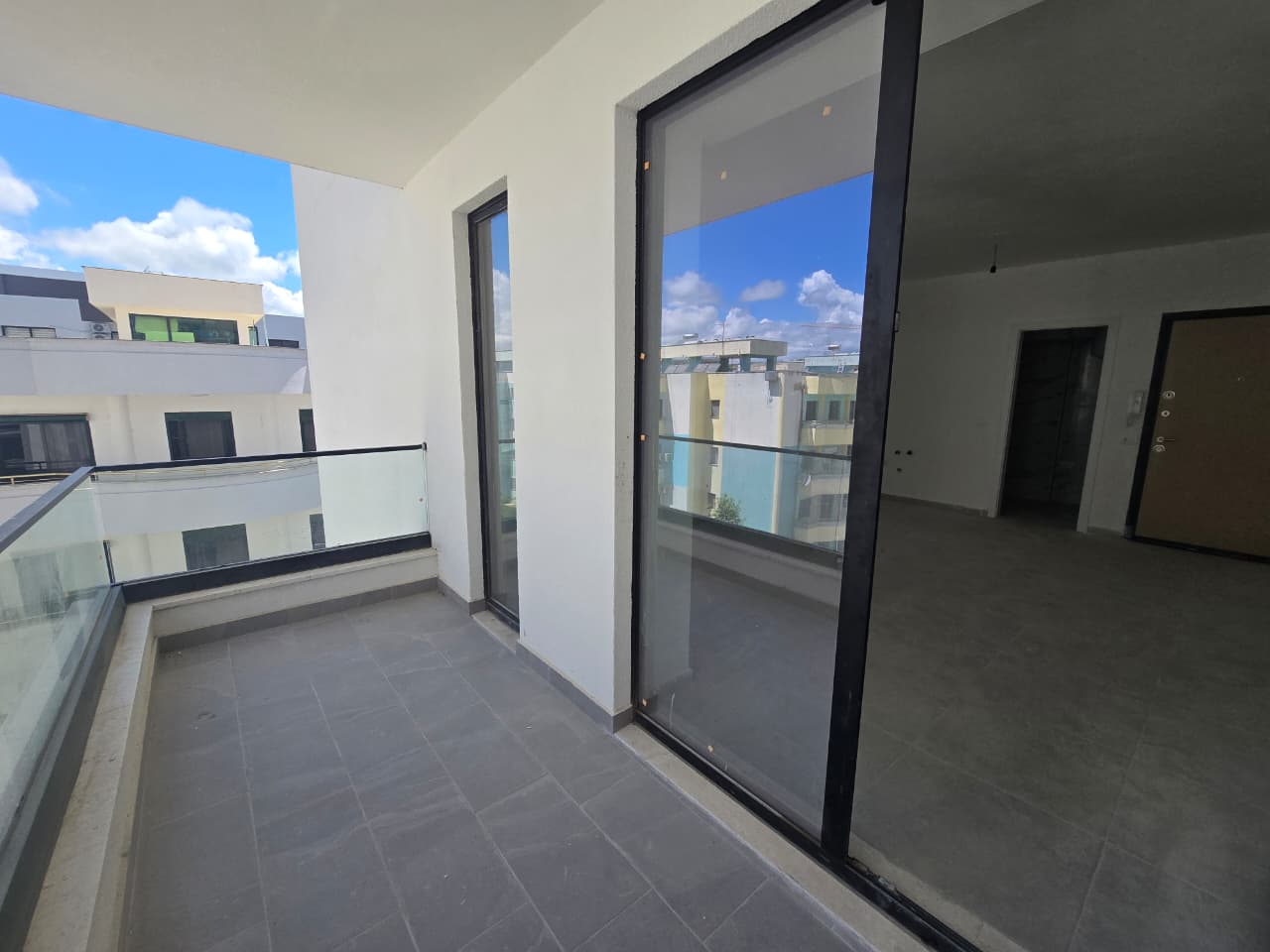Apartament 2+1 Ne Shitje Ne Golem, Rezidenca Liburna, Pishat e Buta, - 3