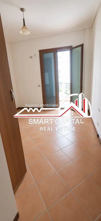 SHITET APARTAMENT 2+1+2 NË AFËRSI TË AMBULANCËS,VLORË! - 4