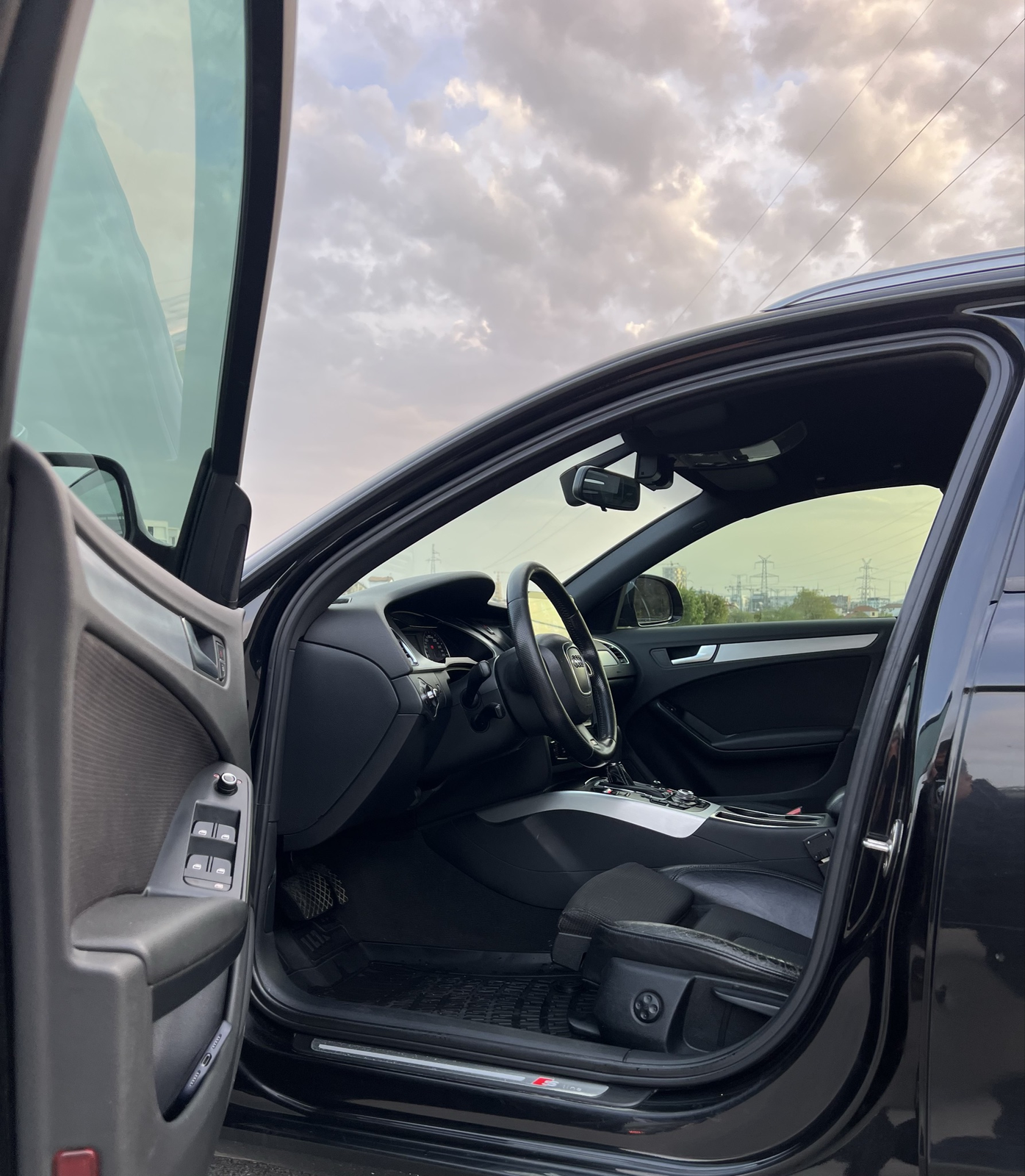 Audi a4 2.0 tdi automat 2008 - 9