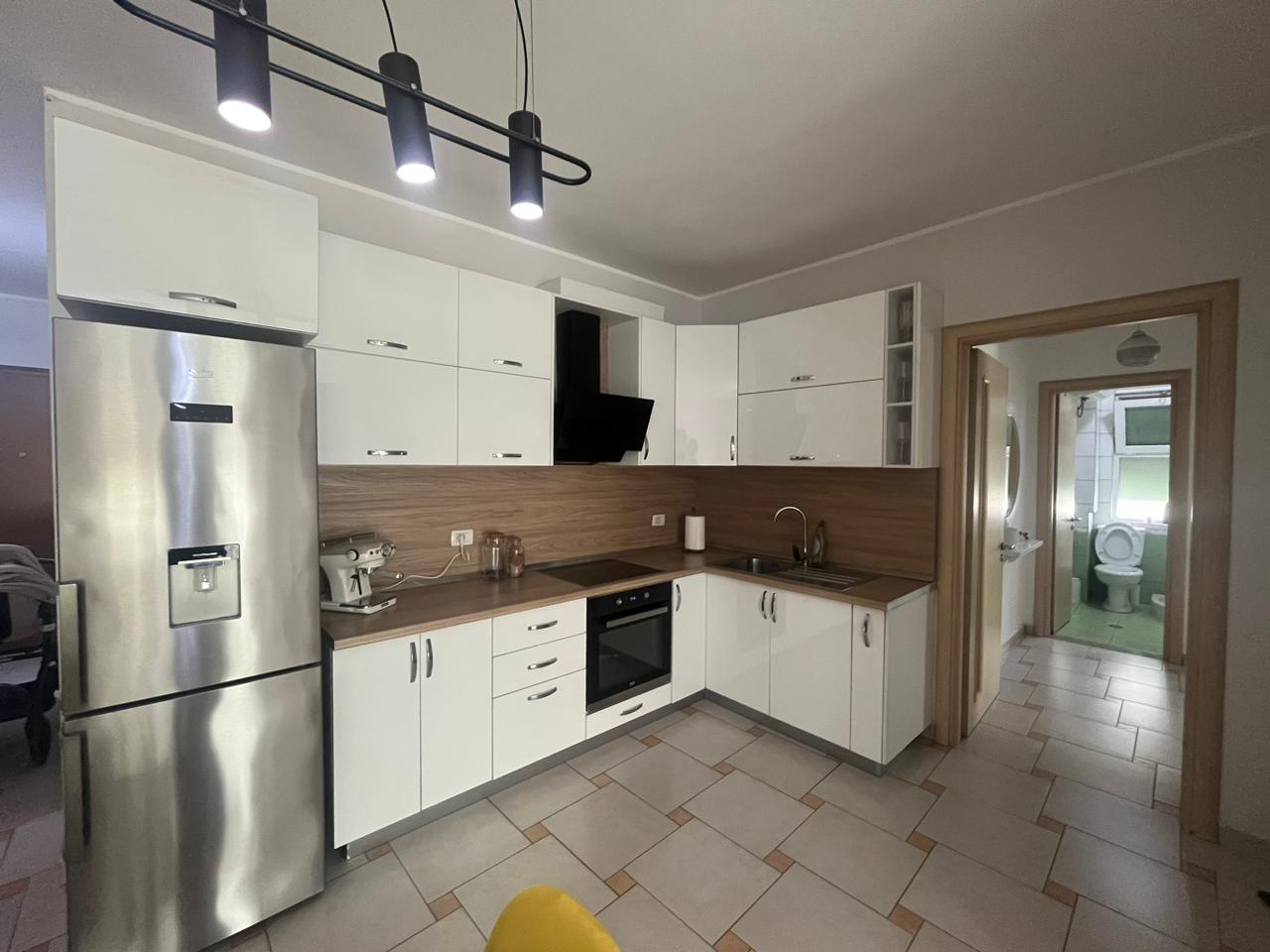Apartament 2+1 me qira tek 5 Maj!! - 4