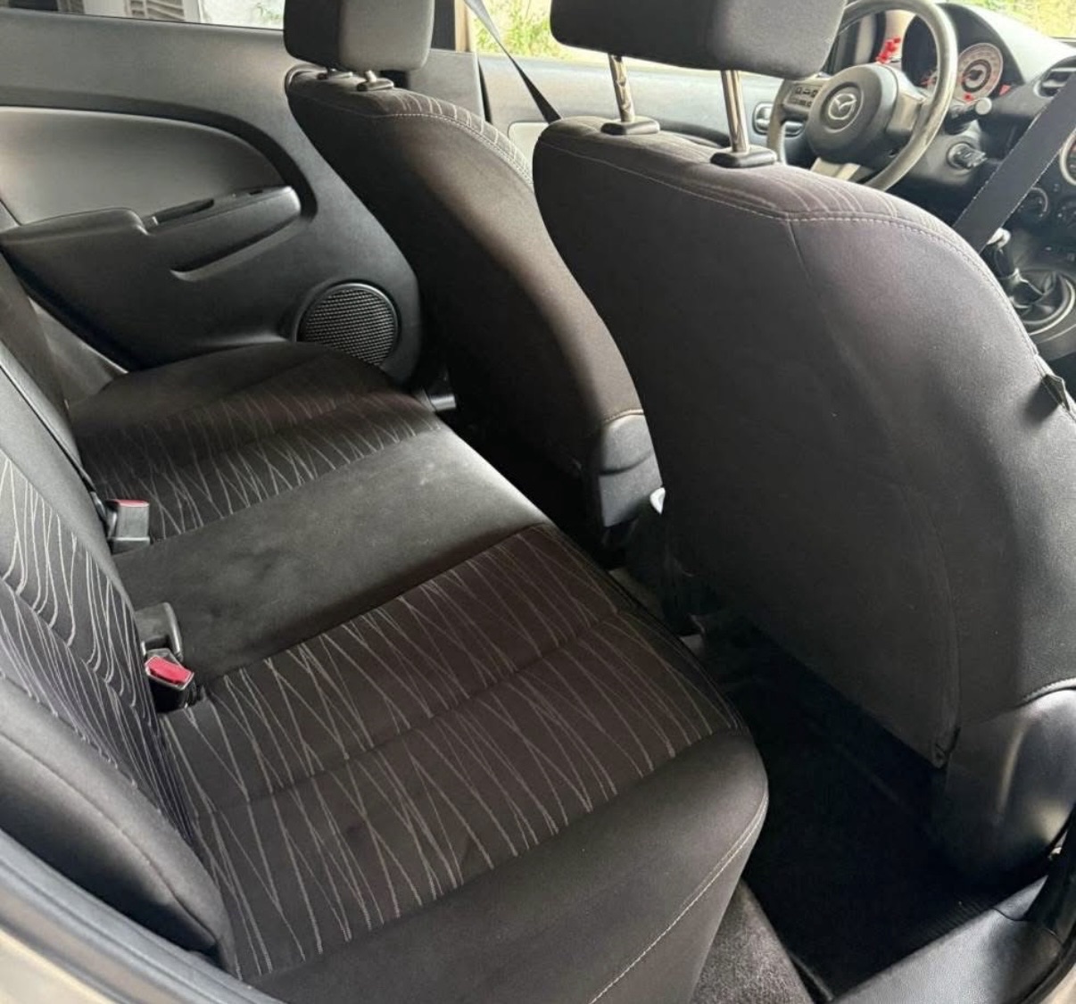 Shitet mazda2 - 3