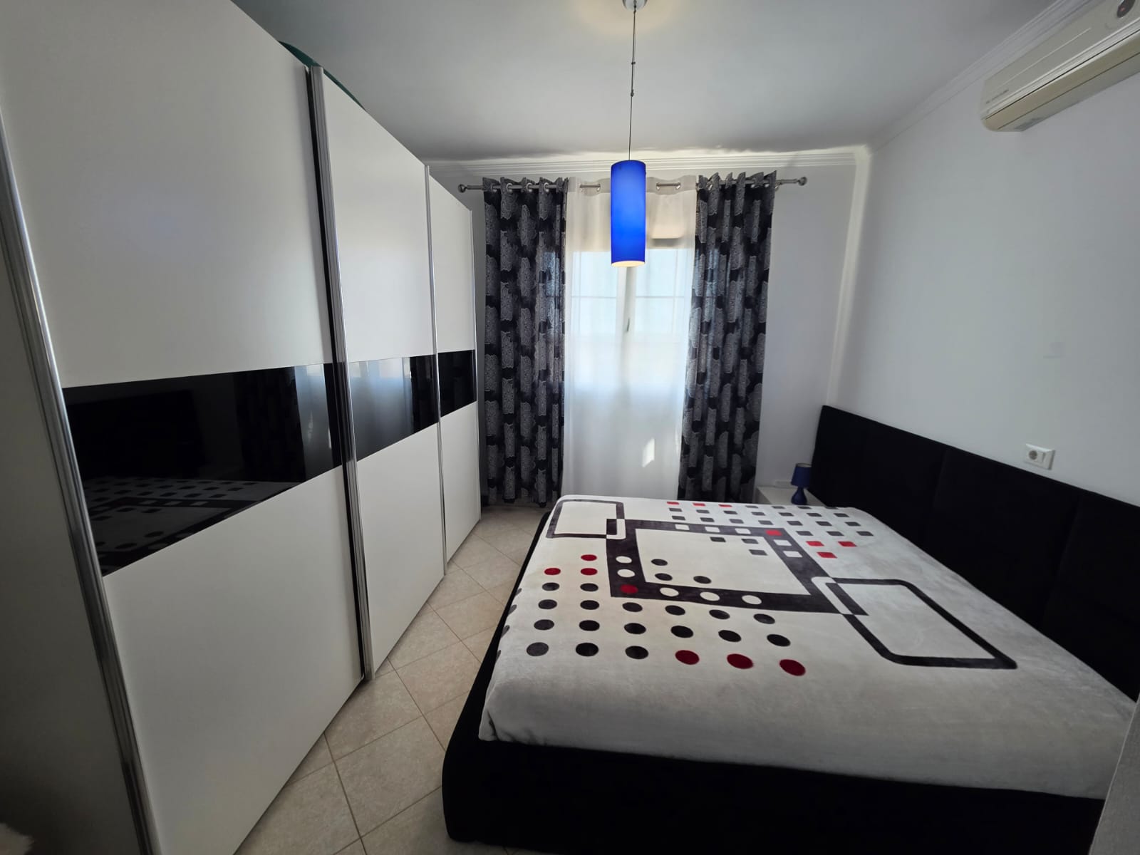 Shitet Apartament 2+1 në Astir - 2