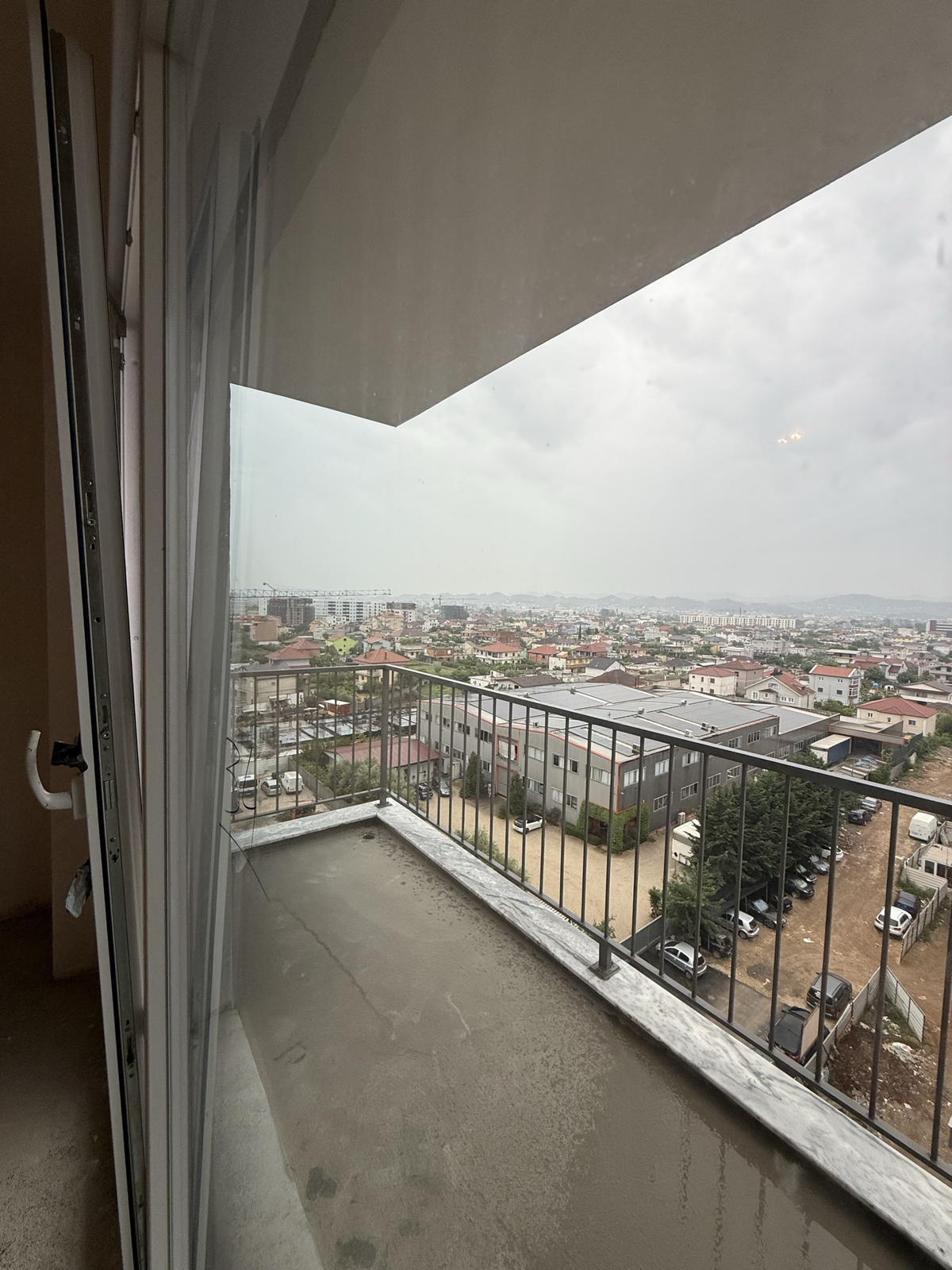 🏢 Në Kamëz, mbrapa Oslos – Apartament për shitje me hipotekë! - 8