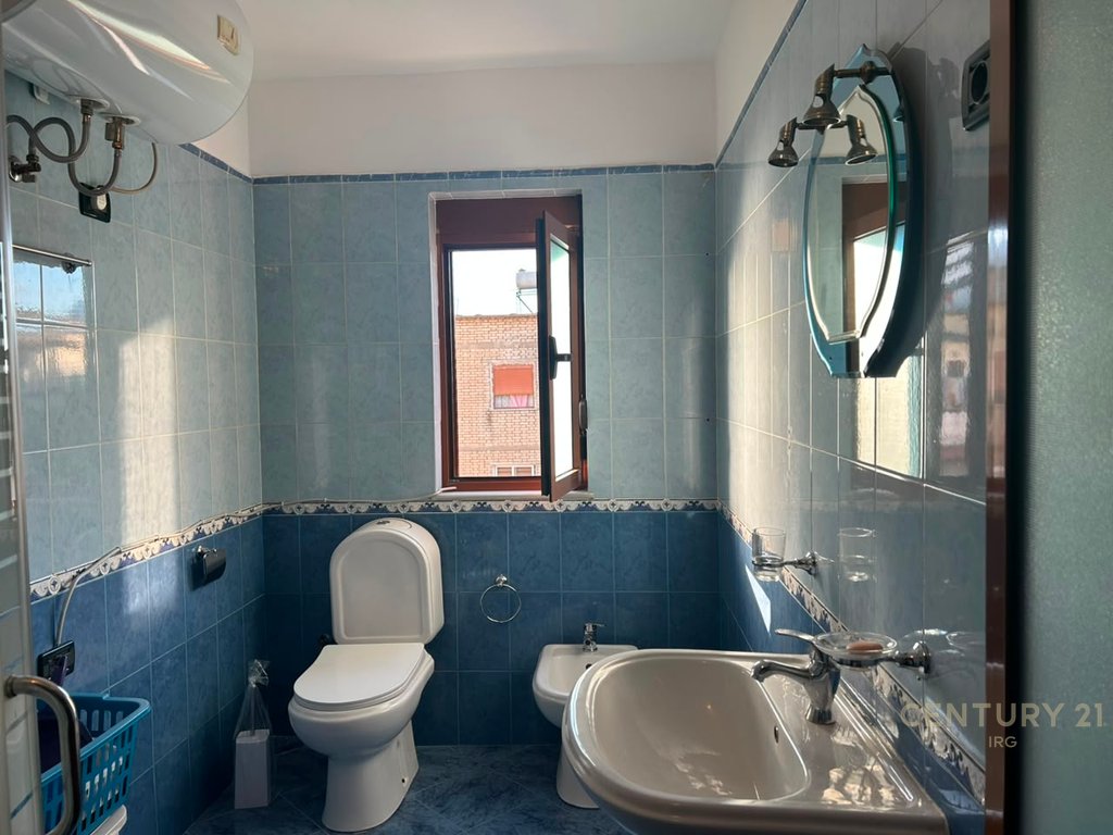APARTAMENT 1+1 ME QERA SHKOLLA E BASHKUAR 450 € /Muaj - 5