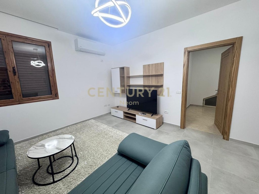 Apartament me Qira 2+1, Sauk i Ri 650 € /Muaj
