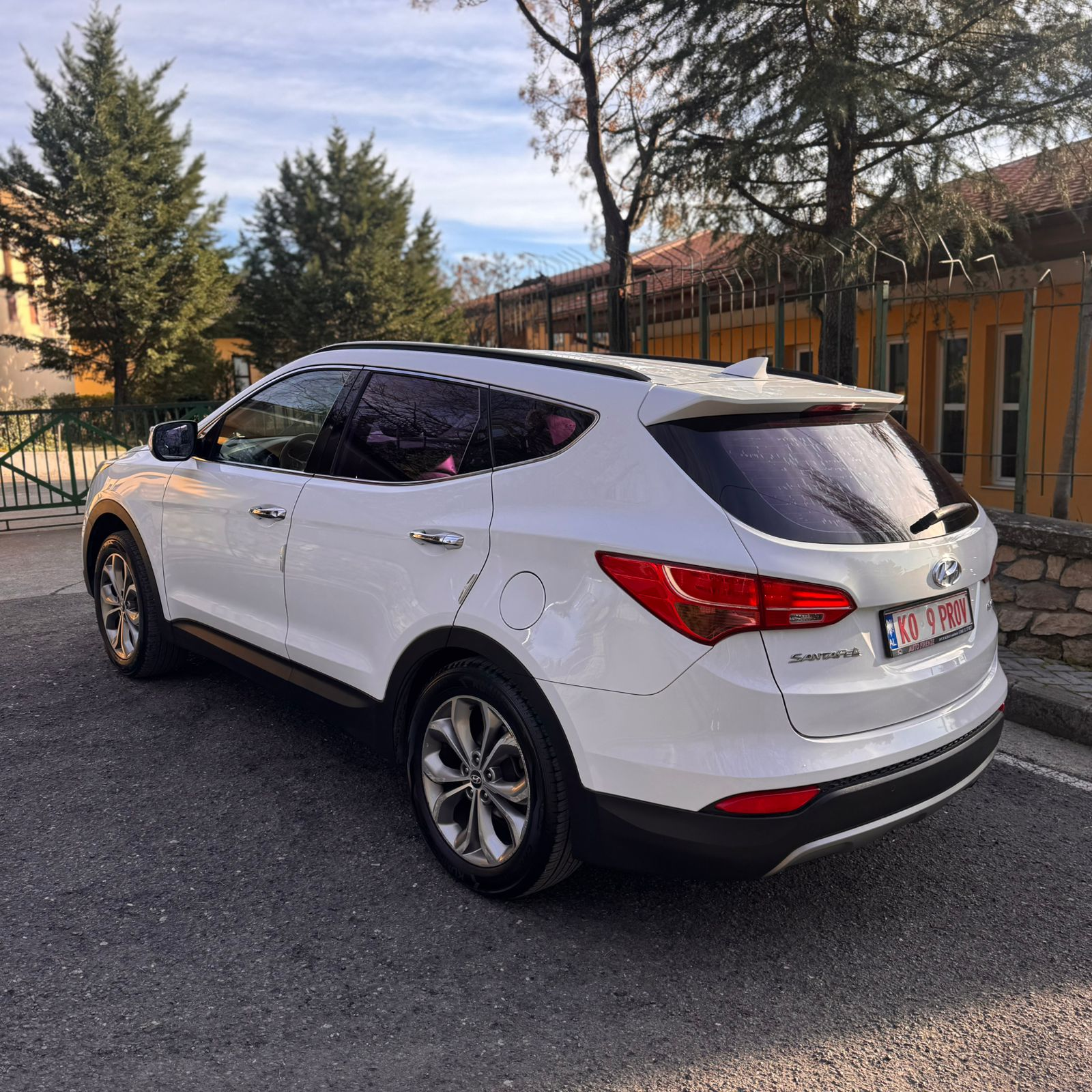 Shes Hyundai Santa Fe - 10