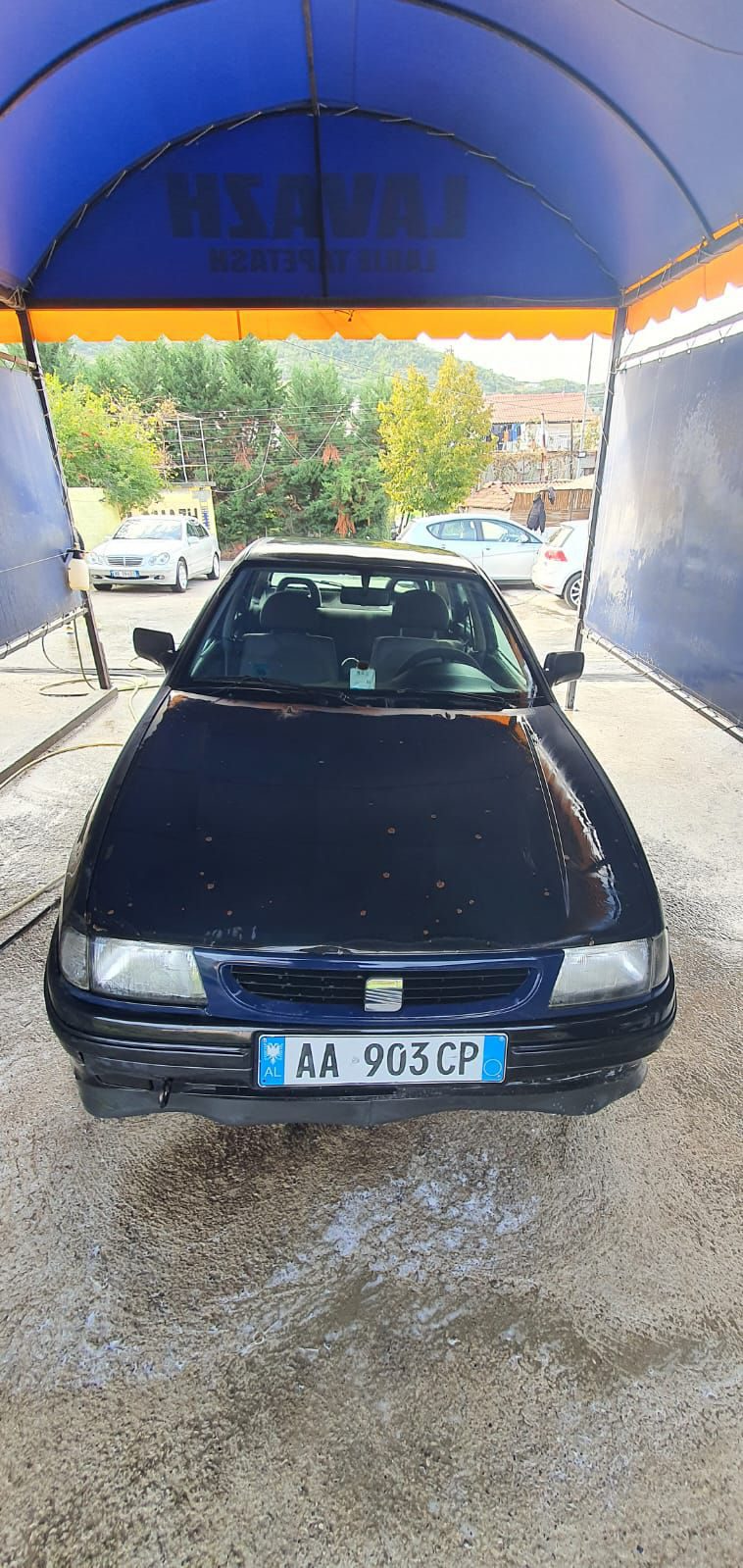 Shitet Seat Ibiza . - 1
