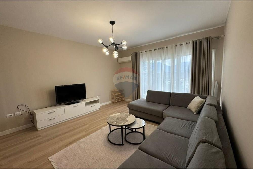 Jepet me qira Apartament 2+1+2  tek Kopshti Botanik