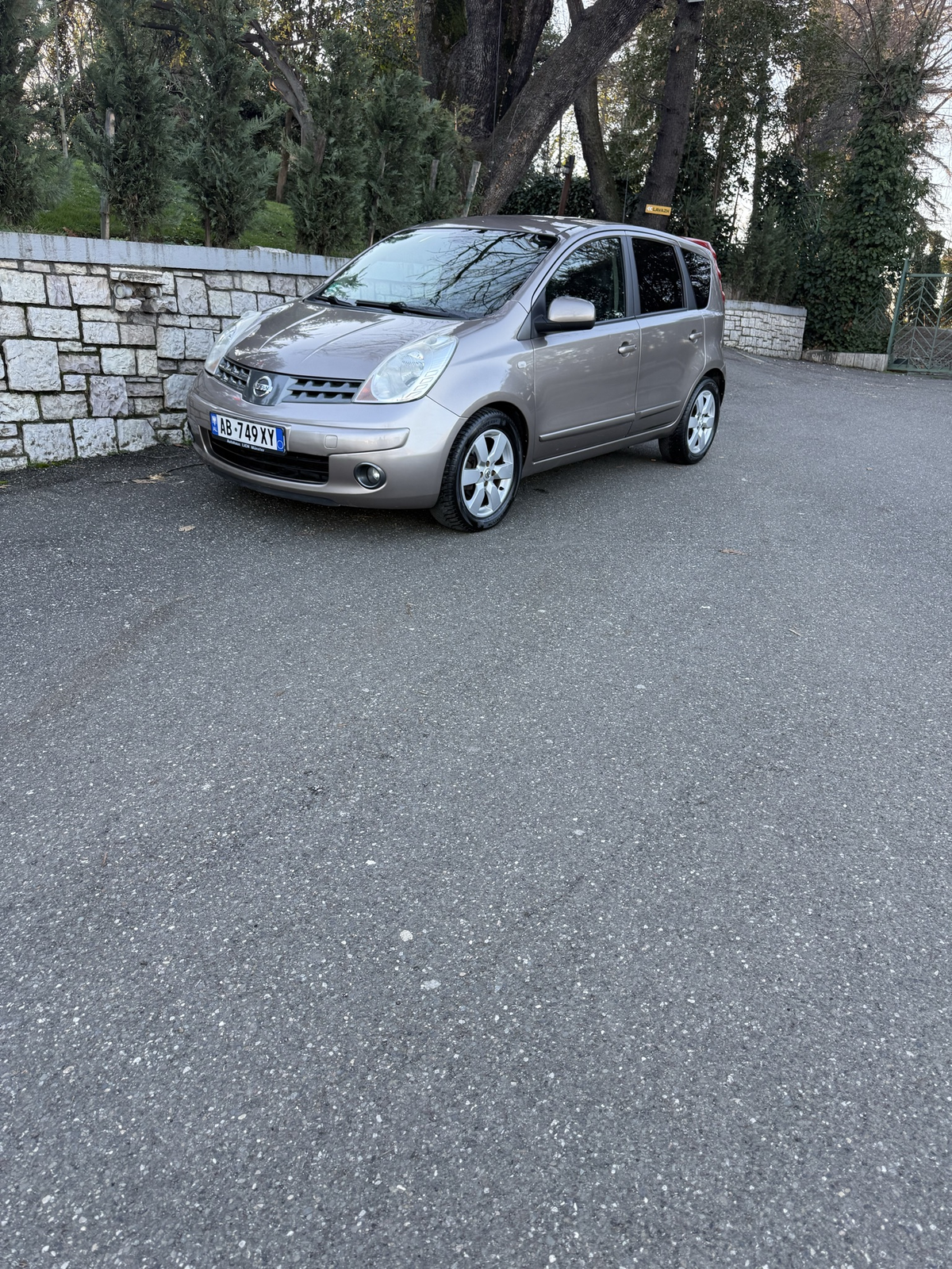 NISAN NOTE 1.5 NAFT VITI 2008-BEN PER PATENT TE RE.SUPER EKONOMIKE.ME LETRA TE PAGUARA.180 MI KM.MAN - 2