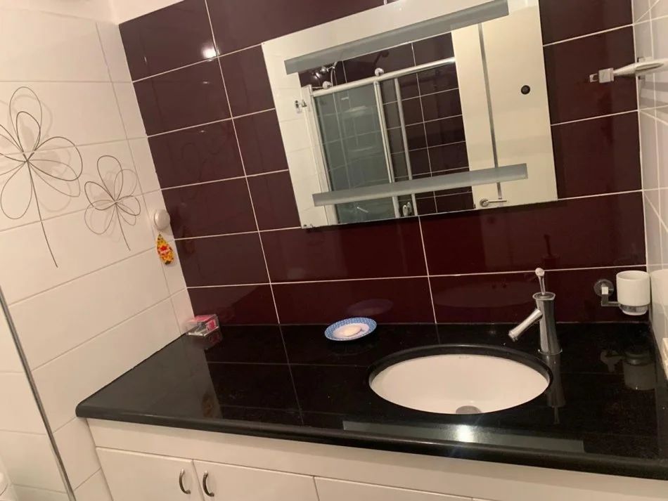 Jepet me qera apartment i MOBILUAR 2+1 - 2