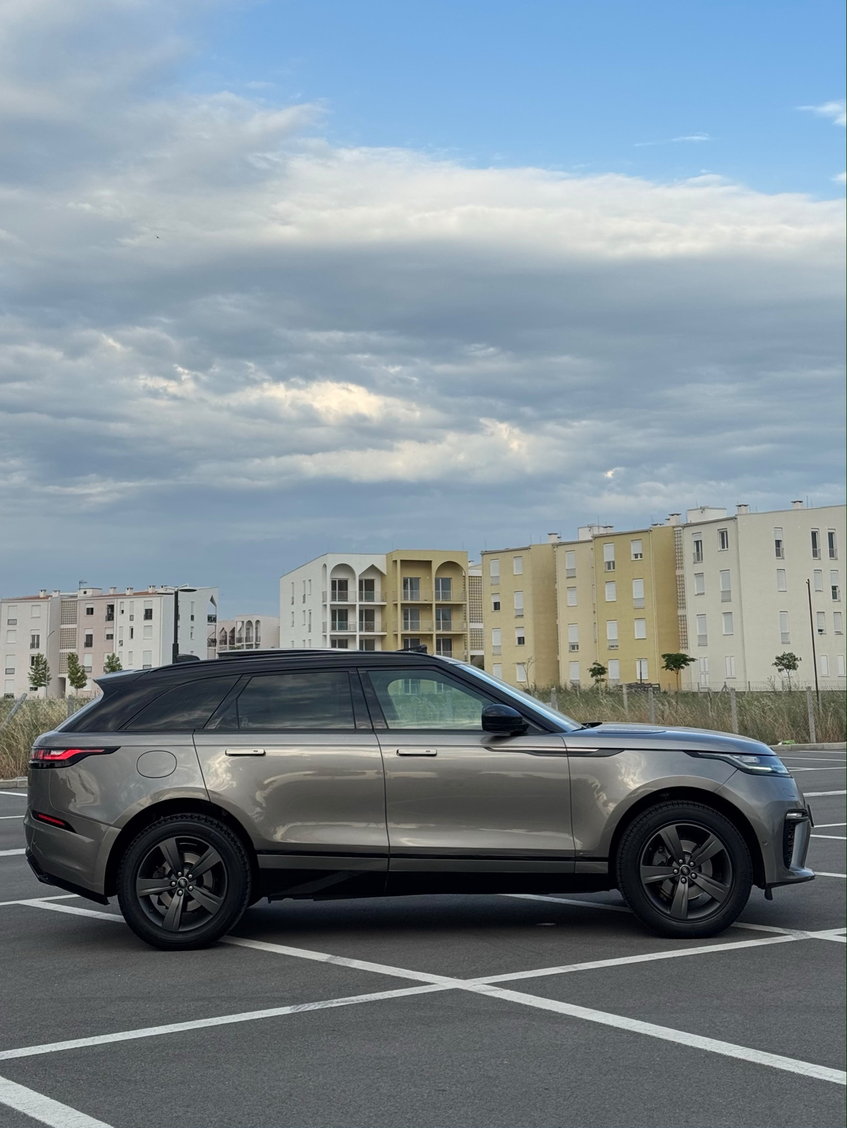 📌 RANGE ROVER VELAR - 5