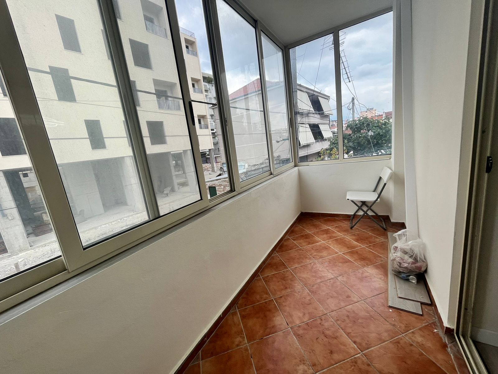 Apartament 2+1 me qira tek Zogu i Zi!! - 4